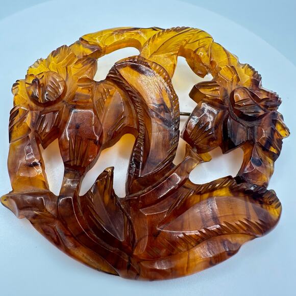 REPAIR antique vintage retro carved apple juice Bakelite large floral brooch - Picture 3 of 8